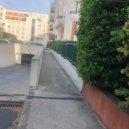 Avec Parking Appartamento *